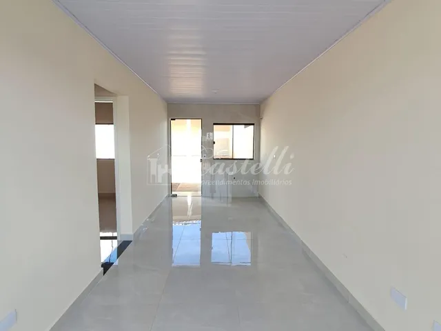 Imagem 2: Casa para à venda, no Bairro Uvaranas, em PONTA GROSSA - PR