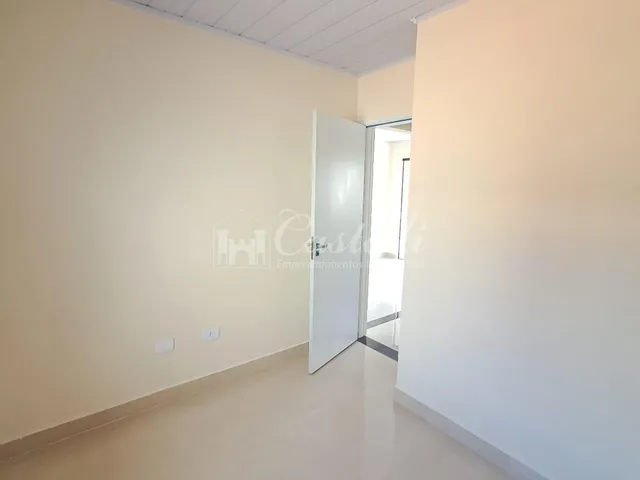 Imagem 13: Casa para à venda, no Bairro Uvaranas, em PONTA GROSSA - PR