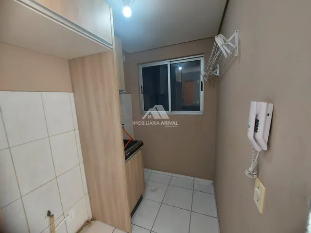 Imagem 11: APARTAMENTO SEMIMOBILIADO PINHEIRINHO