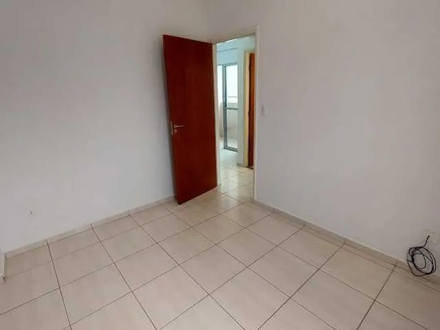 Imagem 4: Apartamento - / Residencial / Centro