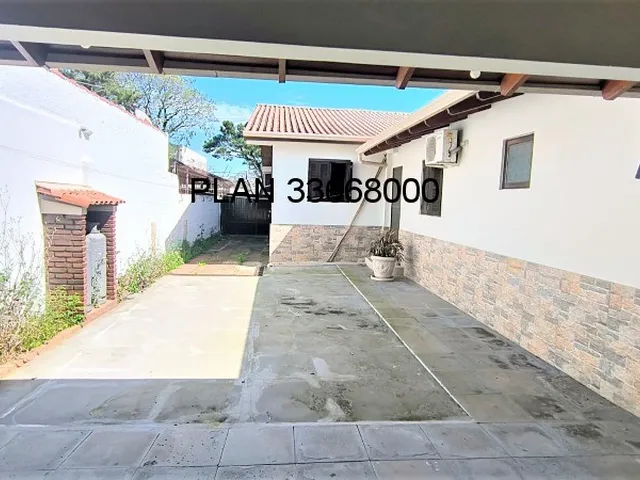 Imagem 5: Excelente casa térrea com um pátio amplo
