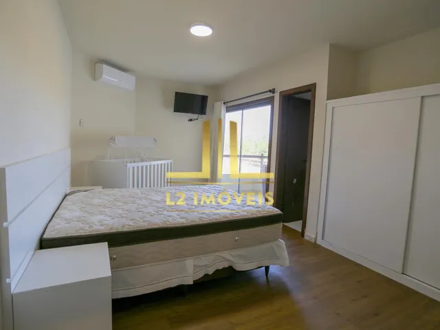 Imagem 3: MANSÃO - 5/4 SENDO 4 SUITES - 750M² - PISCINA - FRENTE MAR - PRAIA DO FLAMENGO