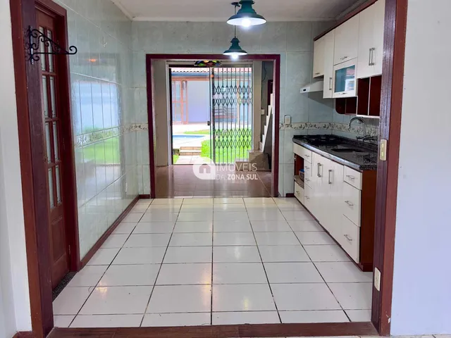 Imagem 11: Sobrado à venda no bairro Ponta Grossa - Porto Alegre/RS