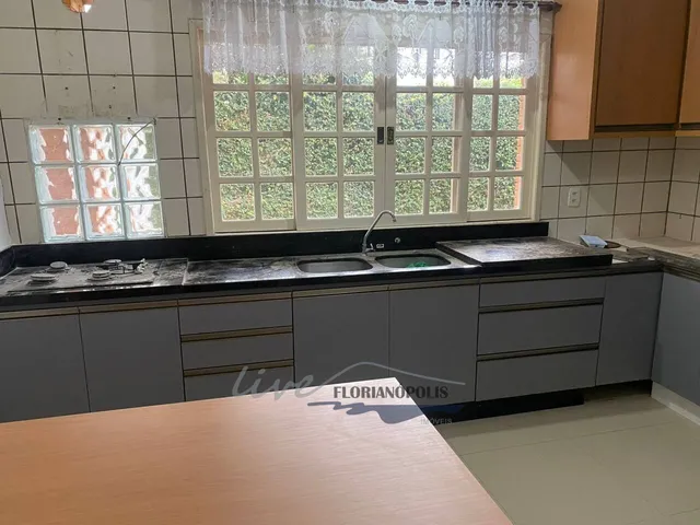 Imagem 15: Casa Padrão para alugar e Aluguel em Jurerê Internacional Florianópolis-SC