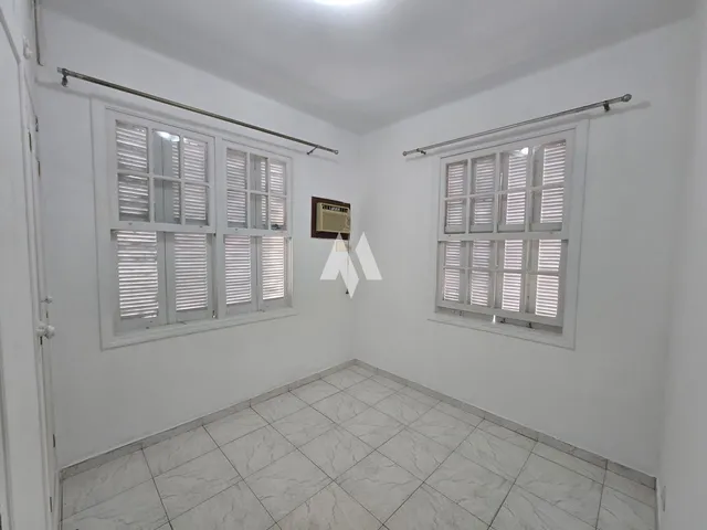 Imagem 15: Apartamento 1 Dormitório, 1 Vaga na 2A Quadra da Praia do Boqueirão em Santos/Sp