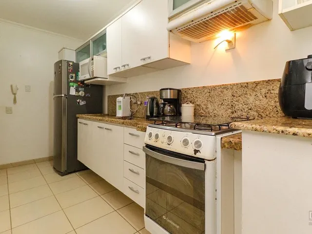 Imagem 15: Apartamento Térreo 65m² à Venda em Boa Vista, Porto Alegre: 2 Dormitórios, Cozinha