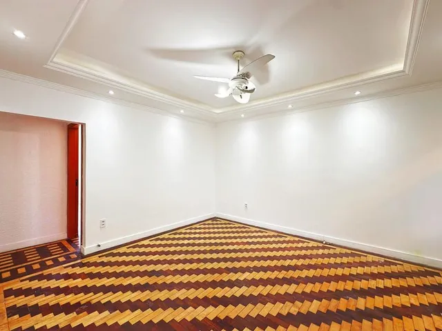 Imagem 8: Cobertura À Venda na Cidade Baixa, Porto Alegre, 3 Suítes, 210M², Sacadas e Espaço Gourmet