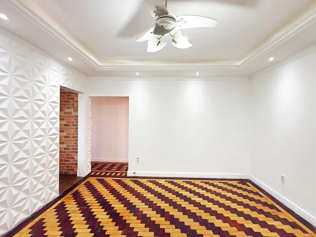 Imagem 16: Cobertura À Venda na Cidade Baixa, Porto Alegre, 3 Suítes, 210M², Sacadas e Espaço Gourmet
