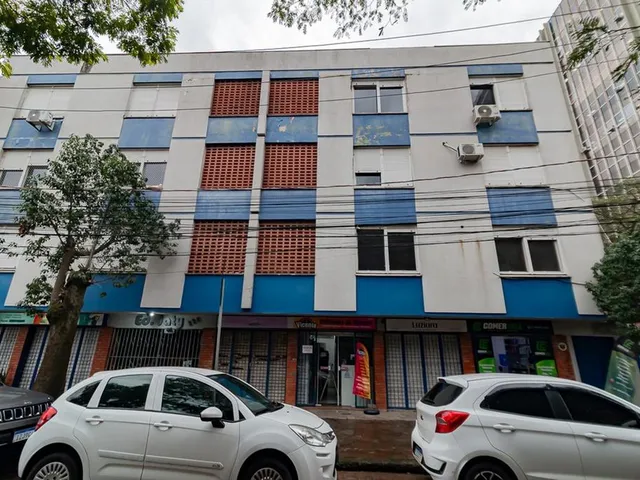 Imagem: Apartamento reformado com 2 dormitórios