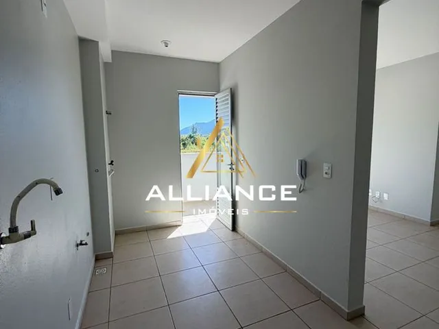 Imagem 8: APARTAMENTO Apartamento com 2 dormitórios