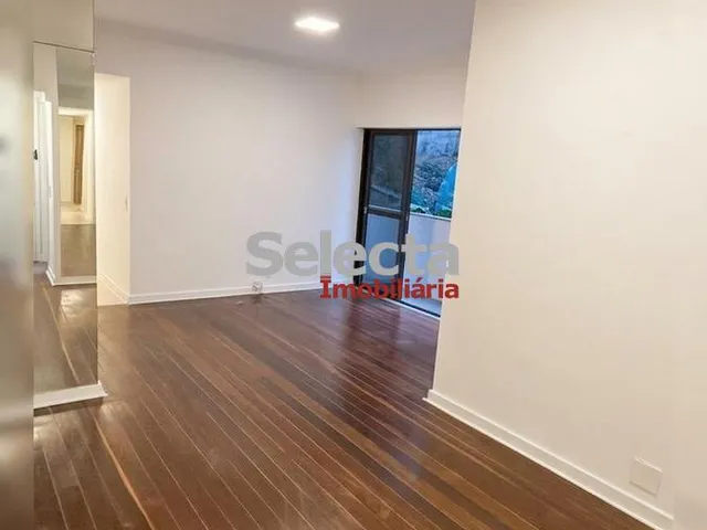 Imagem: Apartamento totalmente reformado com 2 quartos