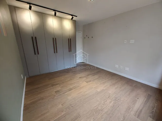 Imagem 15: APARTAMENTO 3 QUARTOS SENDO 01 SUÍTE NA SQN 403 SEM ELEVADOR E SEM VAGA DE GARAGEM