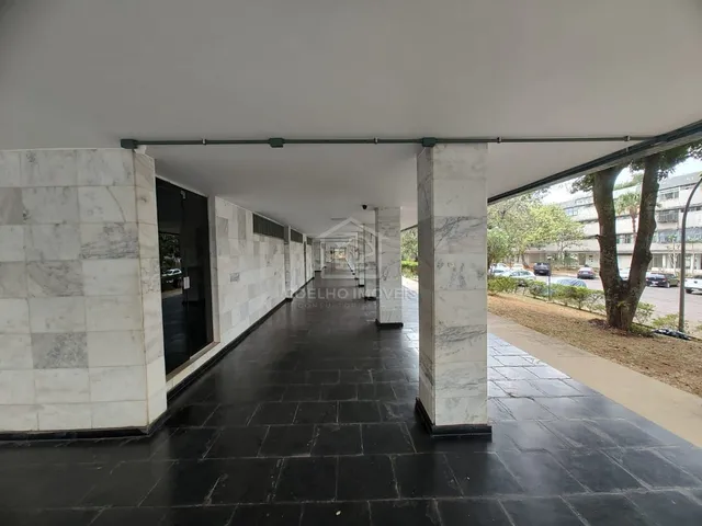 Imagem 2: APARTAMENTO 3 QUARTOS SENDO 01 SUÍTE NA SQN 403 SEM ELEVADOR E SEM VAGA DE GARAGEM