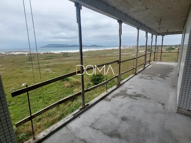 Imagem 15: Apartamento alto padrão frente mar