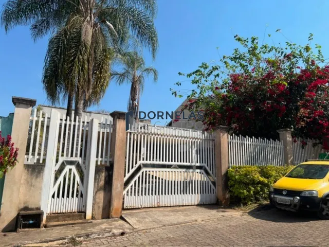 Imagem 2: CASA À VENDA EM CONDOMÍNIO FECHADO NO GUARÁ II - IAPI DE FRENTE A QE 50