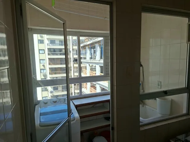 Imagem 4: Apartamento 1 dormitorio a 100 m do mar na Rua 2400 em Balneario Camboriu