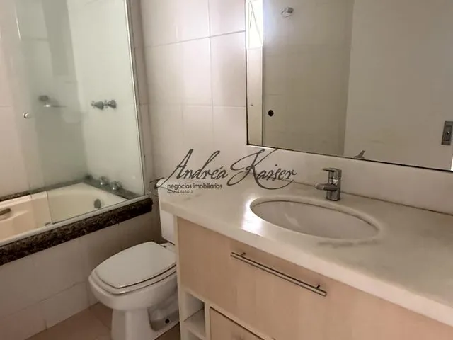 Imagem 3: P>Apartamento para locação em Atiradores, Joinville, oferece conforto e praticidade em