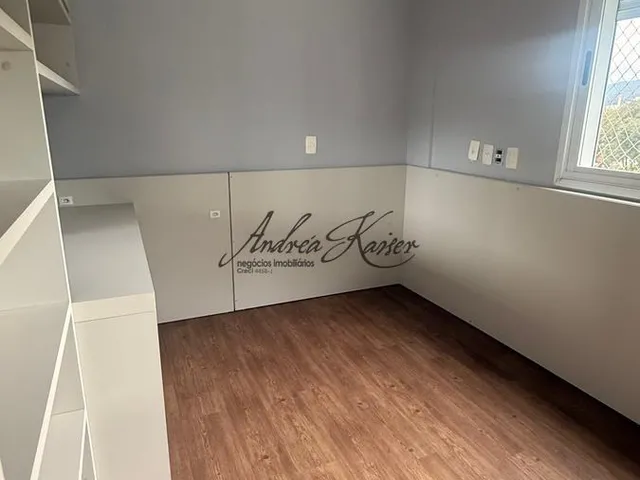 Imagem 10: P>Apartamento para locação em Atiradores, Joinville, oferece conforto e praticidade em
