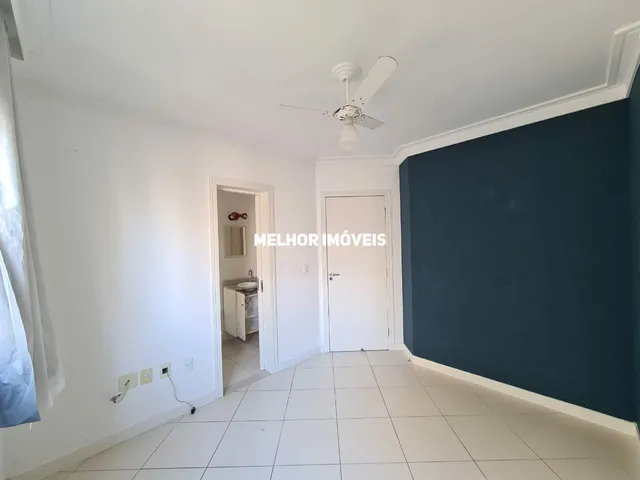 Imagem 12: Locação Anual com 02 suítes e 1 vaga de garagem privativa localizado em rua reta ao