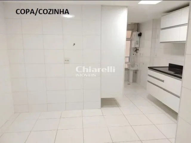 Imagem 8: Apartamento de 3 quartos em Icaraí, Niterói-RJ: 4 banheiros, 2 vagas de garagem, 130m²