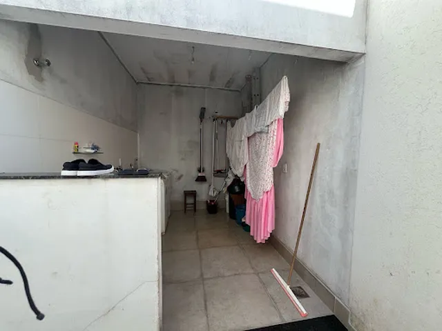 Imagem 13: Casa com 4 dormitórios à venda, 280 m² por R$ 650.000,00 - Residencial Barreiro