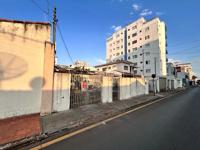 Imagem: Casa com 3 dormitórios à venda, 241 m²