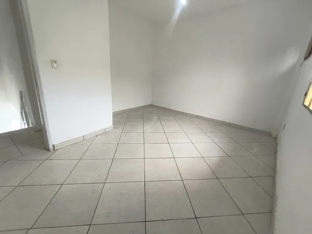 Imagem 16: Venda - Casas - 2 dormitórios - Campo Grande - Rio de Janeiro - RJ