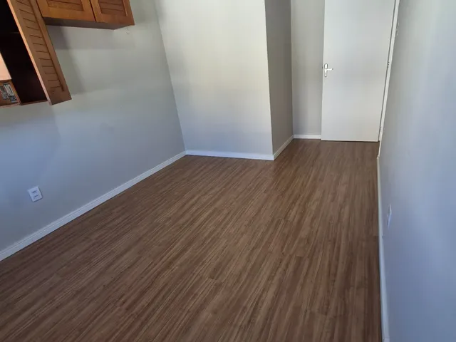 Imagem 9: Venda - Apartamentos - 3 dormitórios - - Laguna - SC