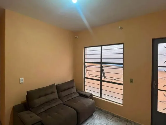 Imagem 7: CASA À VENDA - Bom Retiro Rua Vila do Conde Área Construída: 131m² ️ 02 quartos