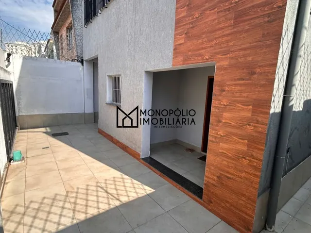 Imagem 3: Casa à Venda com 3 Quartos e Suíte