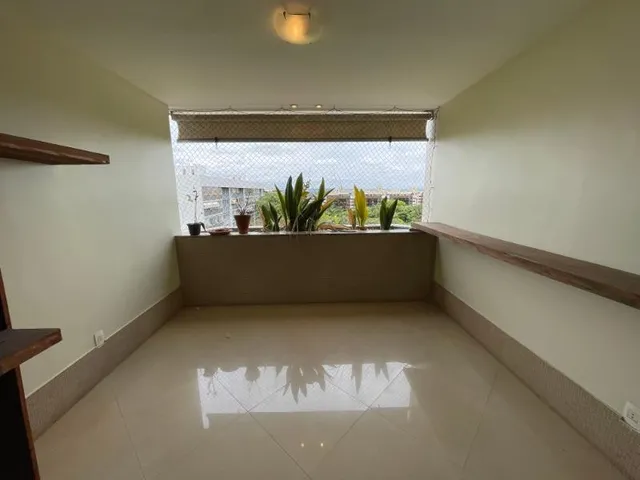 Imagem 2: VENDA - SQS 316 - APARTAMENTO DE CANTO - 247 M² - 4 QUARTOS - 2 SUÍTES - NASCENTE