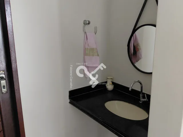 Imagem 13: ESTRADA DO COCO, Abrantes. Duplex composto de 4 quartos sendo 1 suíte superior e 1