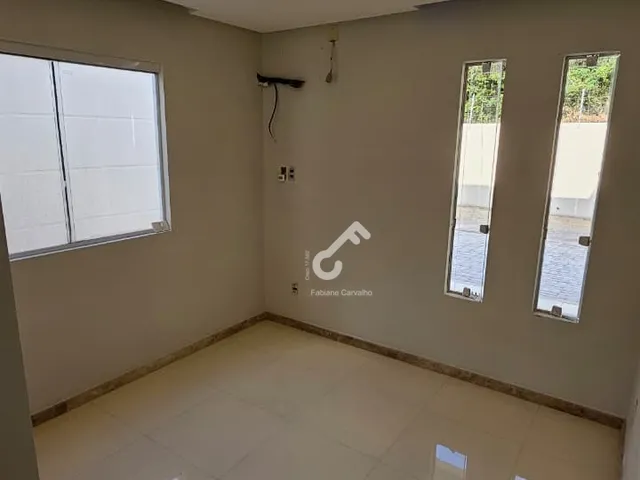 Imagem 11: ESTRADA DO COCO, Abrantes. Casa térrea composta de 2 quartos sendo 1 suíte e 1 quarto