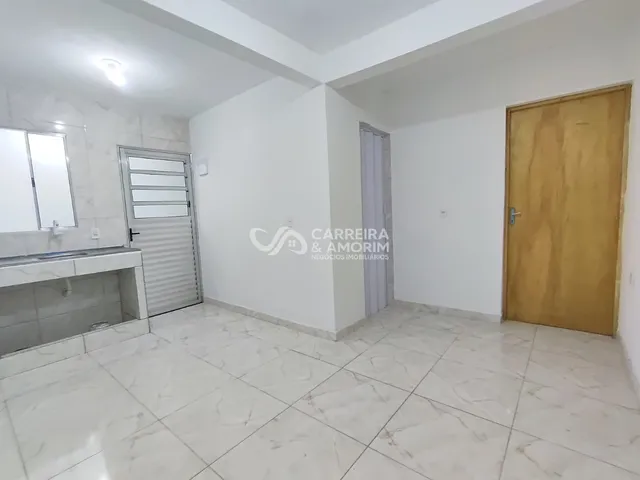Imagem: ALUGO CASA C0M 02 COMODOS GRANDES E SERVIÇO