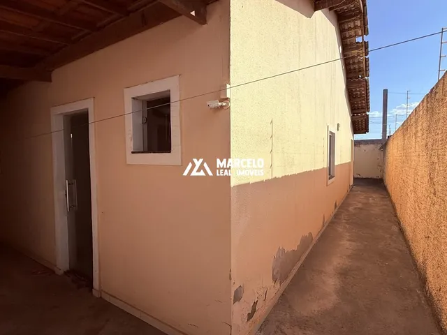 Imagem 6: Vendo casa térrea solta com 3/4 sendo 01 suíte no Bairro Cidade Modelo pronta pr