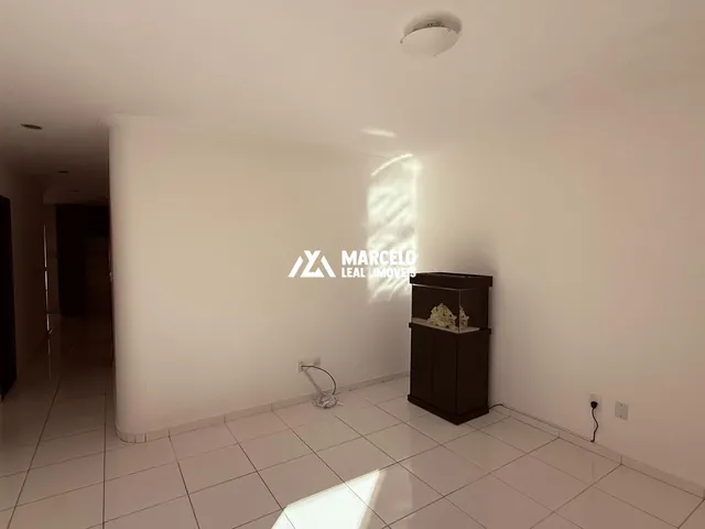 Imagem 13: Vendo casa térrea solta com 3/4 sendo 01 suíte no Bairro Cidade Modelo pronta pr