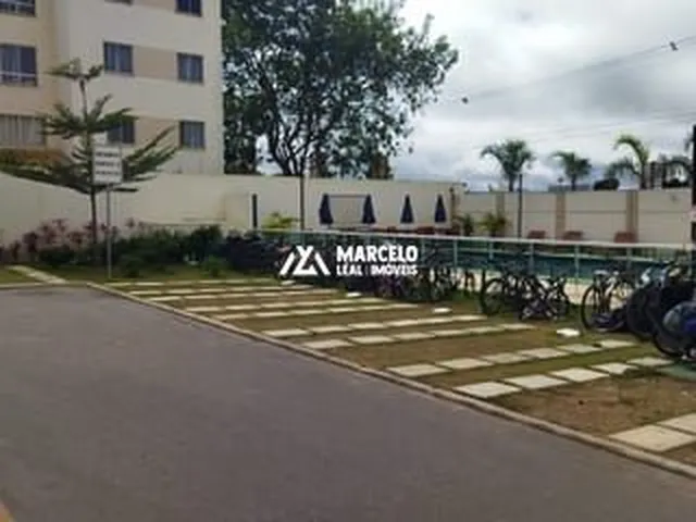 Imagem 11: VENDO apto de 3º andar com excelentes armários planejados na cozinha no Condomín