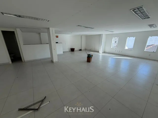 Imagem 4: Sala comercial Sala comercial com 3 banheiros