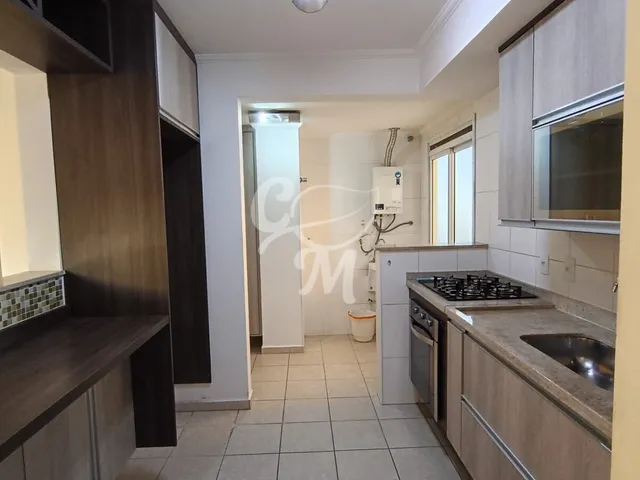 Imagem: Apartamento com sacada para locação no