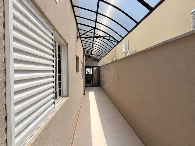 Imagem 12: Casa com piscina