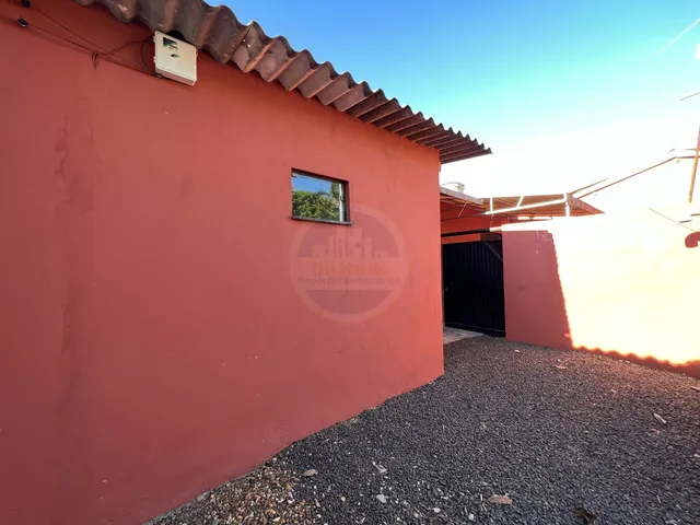Imagem 7: 2 CONTAINER COM CASA NOS FUNDOS