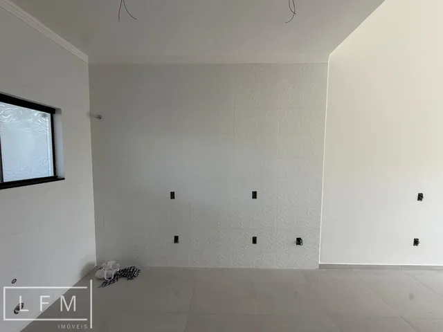 Imagem 7: Casa terrea pronta para morar em Balneario Picarras Sc