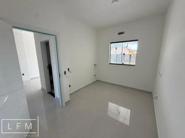 Imagem 5: Casa terrea pronta para morar em Balneario Picarras Sc
