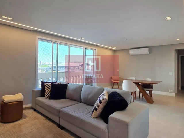 Imagem: A casa possui 3 Dormitórios, 1 Suíte, 3 Banheiros, 3