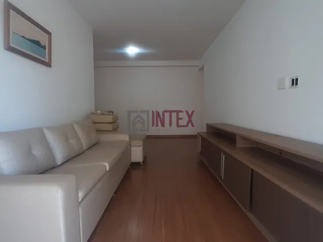 Imagem 11: Apartamento de 80M2 com 2 Quartos e Varanda em Icaraí, Niterói - Condomínio com Piscina e Academia