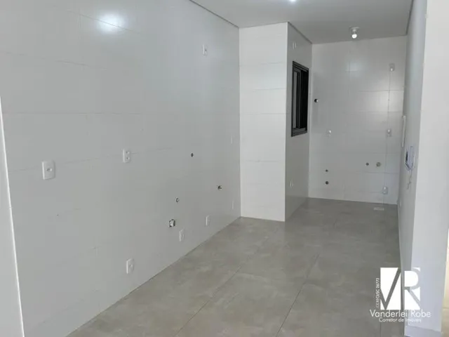 Imagem 6: Apartamento Térreo para Locação Anual no Centro de Balneário Camboriú - 2