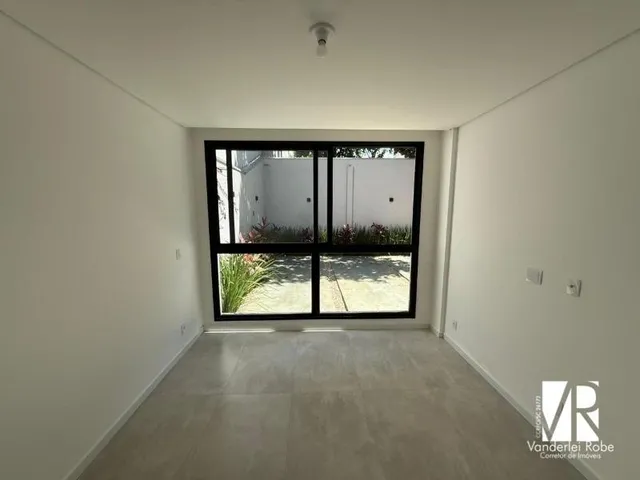 Imagem 7: Apartamento Térreo para Locação Anual no Centro de Balneário Camboriú - 2