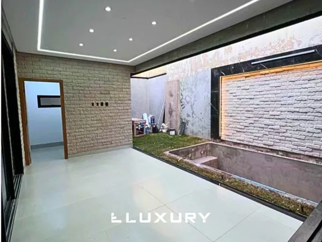 Imagem 7: Casa térrea de alto padrão com piscina e escritório no Residencial Havaí