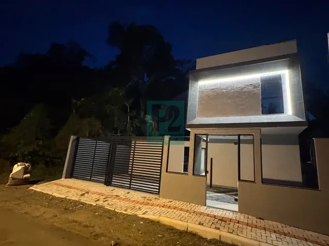 Imagem 3: Casa com Piscina no Mariscal - Sofisticação e contato com a Natureza em Bombinhas/SC