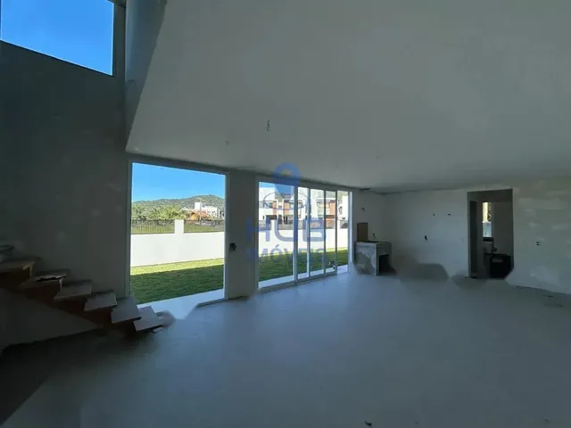 Imagem 16: Casa 4 dormitório sendo 3 suíte com terraço